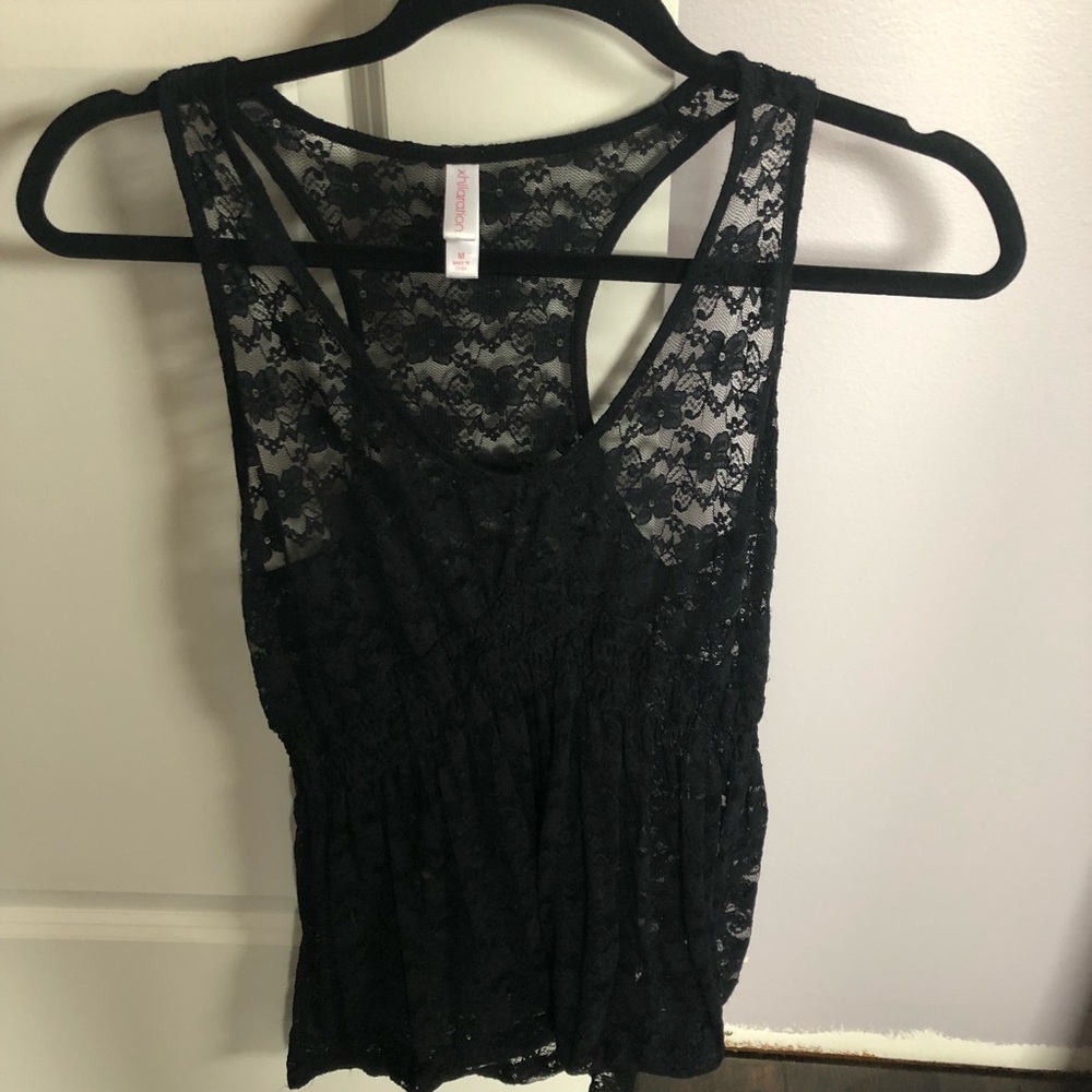 Cute black lace top! Size medium